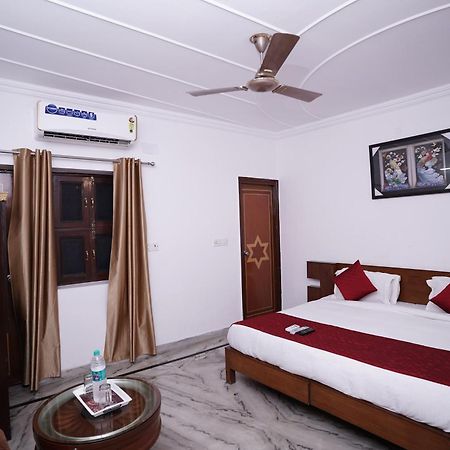 Hotel Lecston @Yashobhoomi Dwarka Sector - 25 Metro Station Δελχί Εξωτερικό φωτογραφία