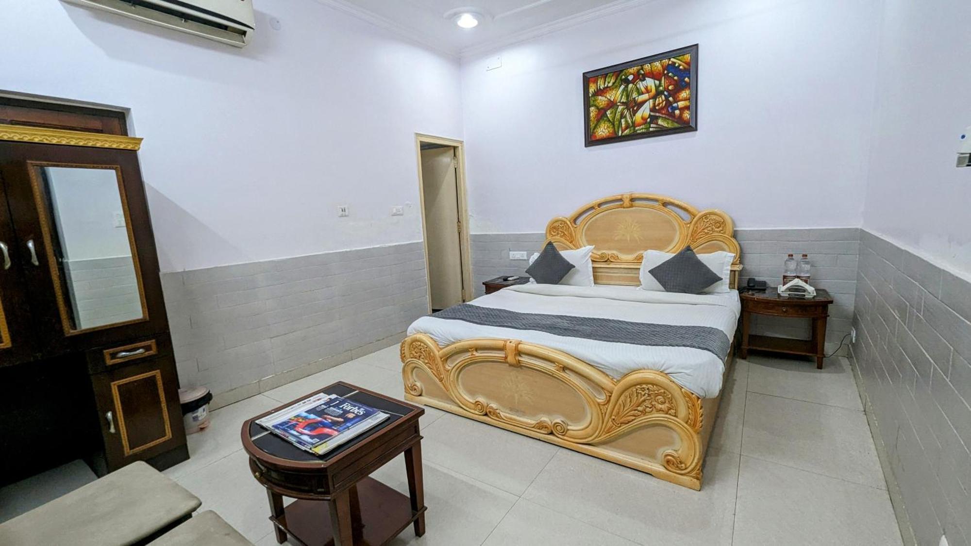 Hotel Lecston @Yashobhoomi Dwarka Sector - 25 Metro Station Δελχί Εξωτερικό φωτογραφία