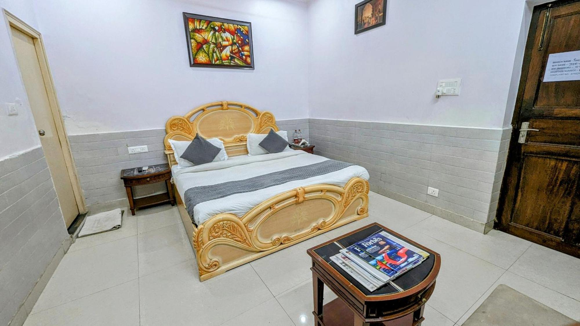 Hotel Lecston @Yashobhoomi Dwarka Sector - 25 Metro Station Δελχί Εξωτερικό φωτογραφία