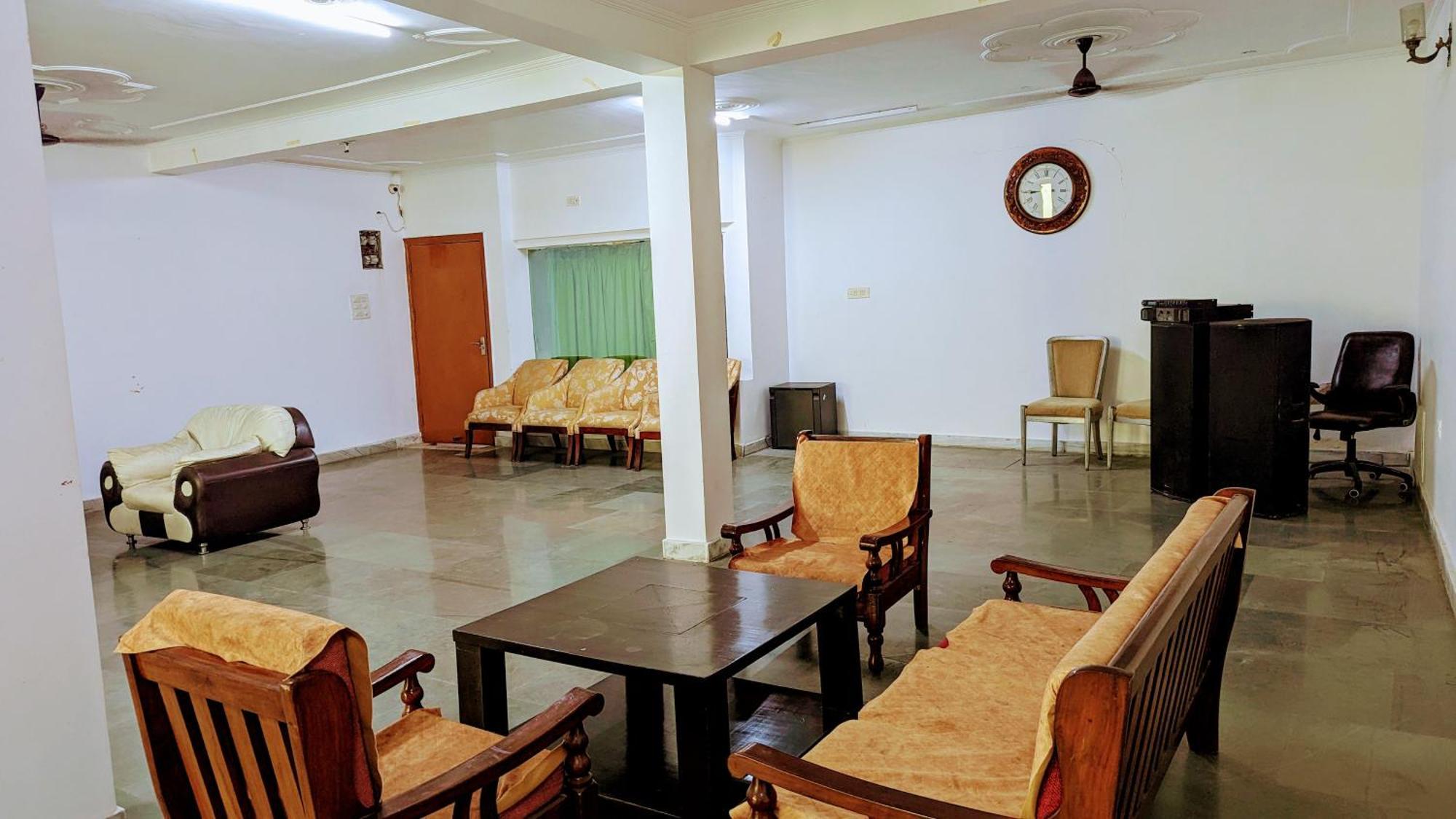 Hotel Lecston @Yashobhoomi Dwarka Sector - 25 Metro Station Δελχί Εξωτερικό φωτογραφία