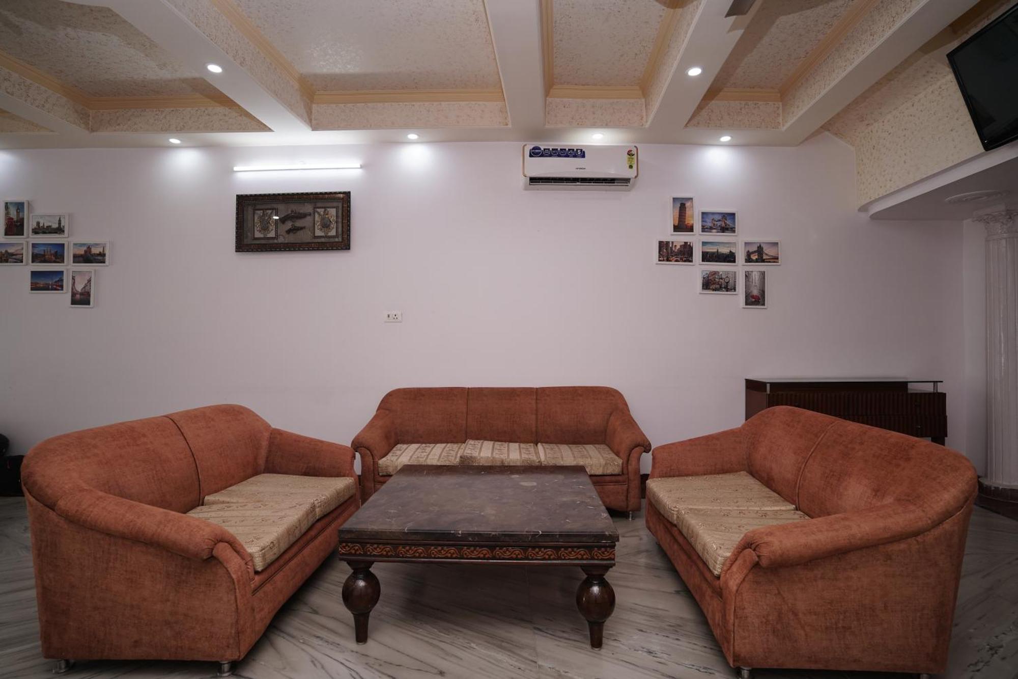 Hotel Lecston @Yashobhoomi Dwarka Sector - 25 Metro Station Δελχί Εξωτερικό φωτογραφία