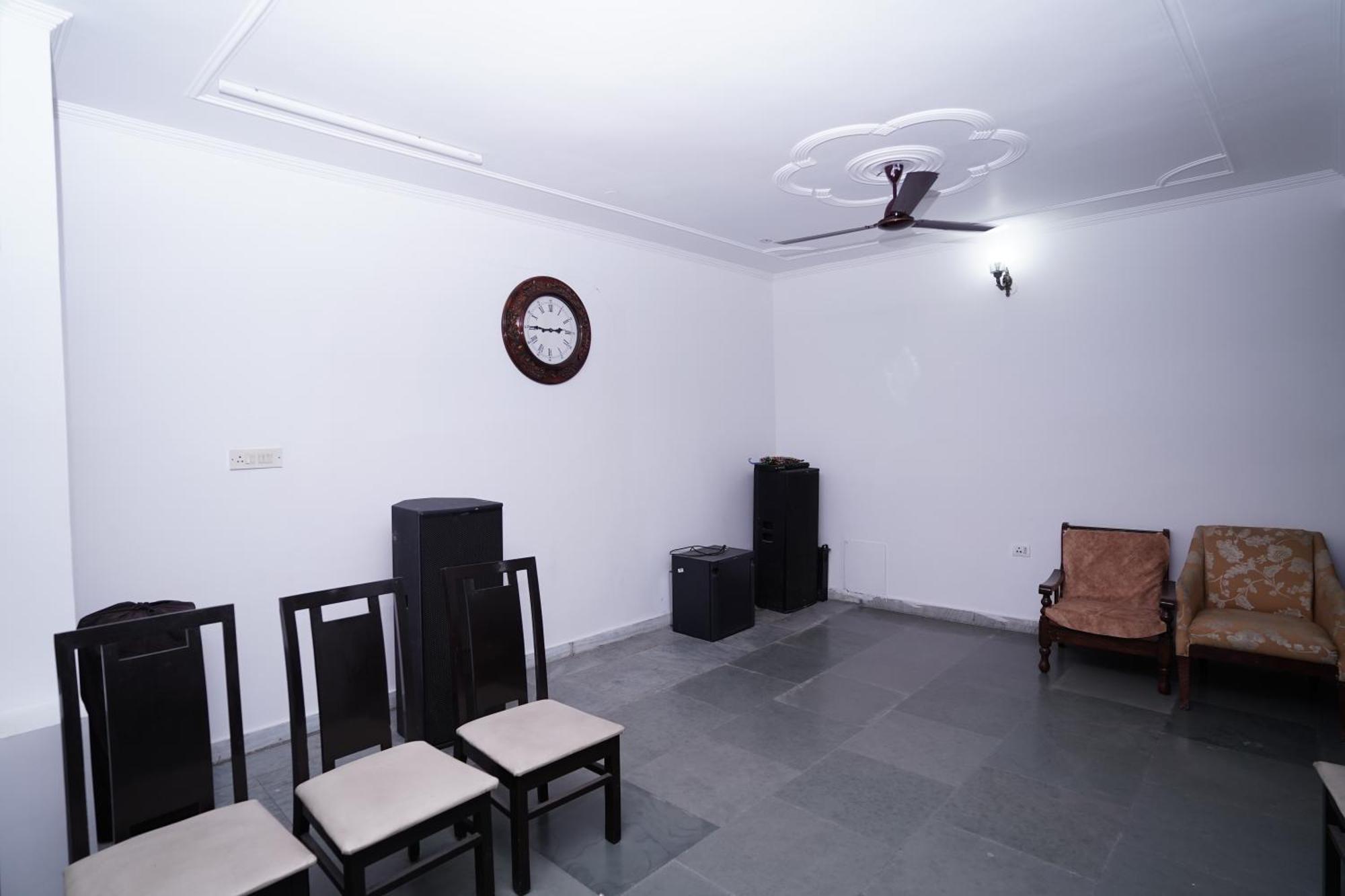 Hotel Lecston @Yashobhoomi Dwarka Sector - 25 Metro Station Δελχί Εξωτερικό φωτογραφία