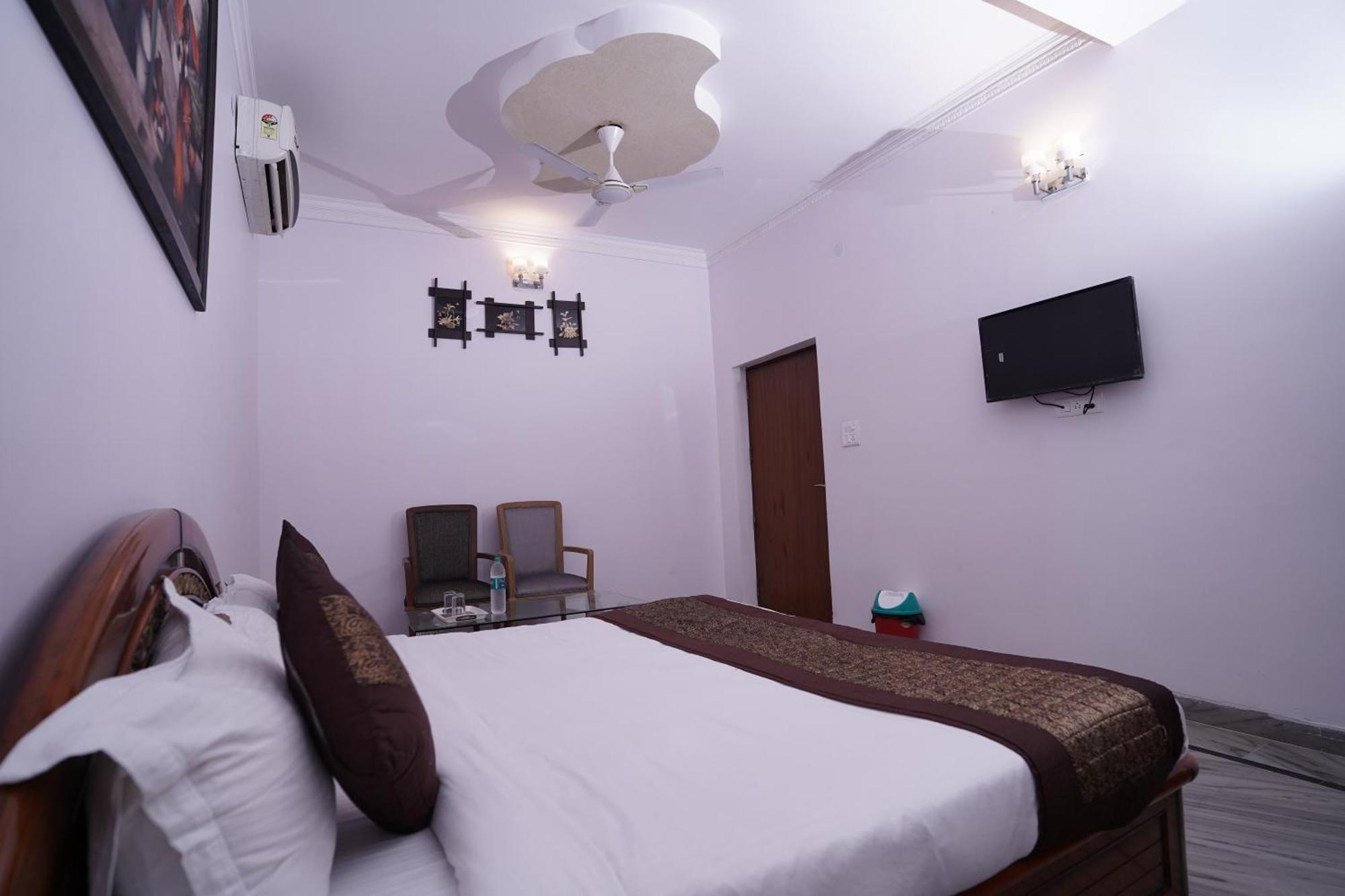 Hotel Lecston @Yashobhoomi Dwarka Sector - 25 Metro Station Δελχί Εξωτερικό φωτογραφία